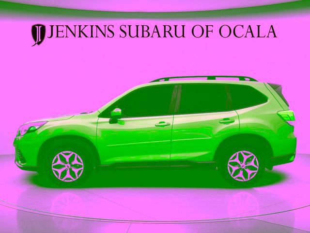 Used 2024 Subaru Forester Premium AWD/4WD image 6
