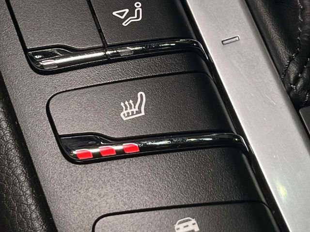 Certified 2021 Porsche Macan GTS AWD/4WD image 32