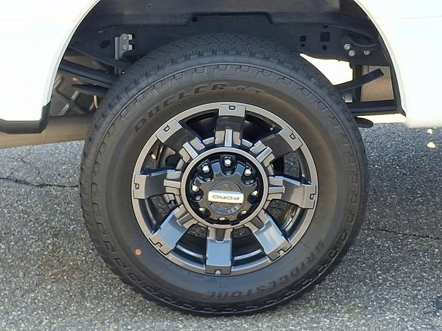 Used 2024 Ford F250 Lariat w/ Sport Appearance Package AWD/4WD image 28