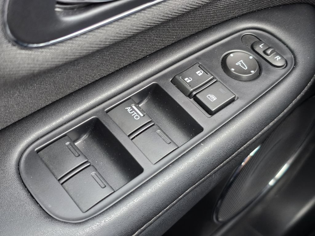 Used 2021 Honda HR-V EX image 29