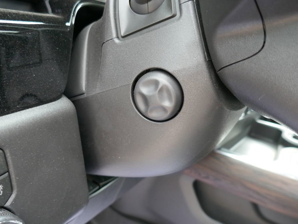 New 2026 GMC Sierra 1500 SLT w/ SLT Premium Plus Package image 22