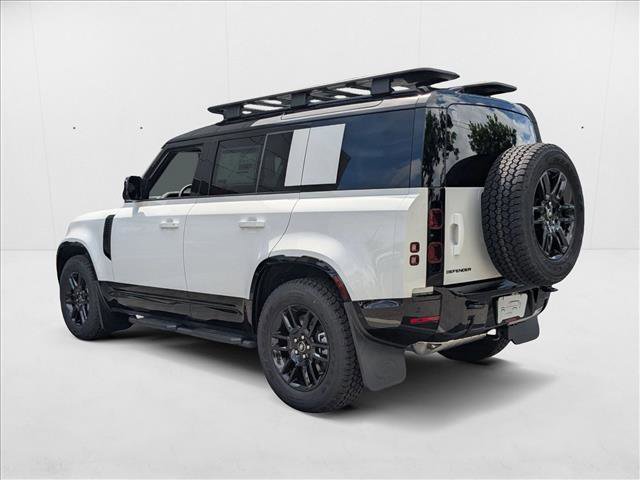 New 2025 Land Rover Defender 110 X-Dynamic SE image 9