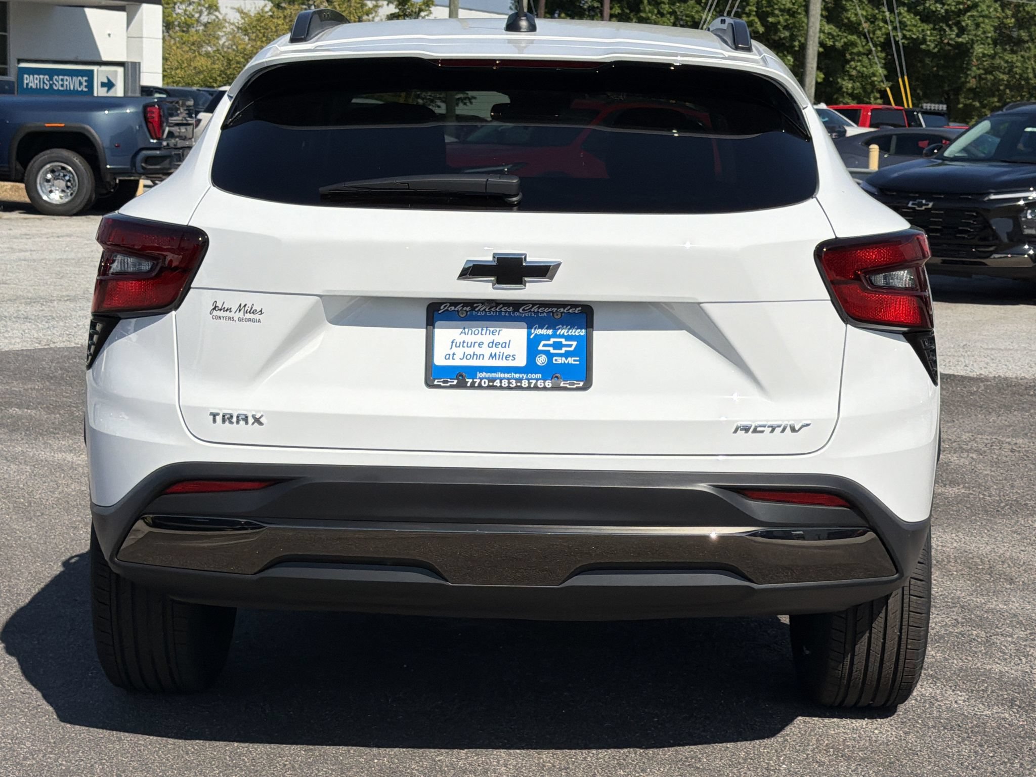 New 2026 Chevrolet Trax ACTIV w/ Sunroof Package FWD image 22