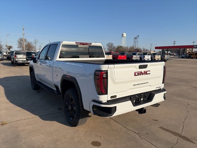 New 2026 GMC Sierra 2500 AT4 image 4