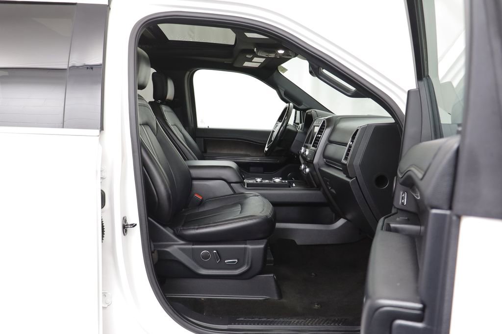Used 2019 Ford Expedition Limited w/ Equipment Group 302A image 20