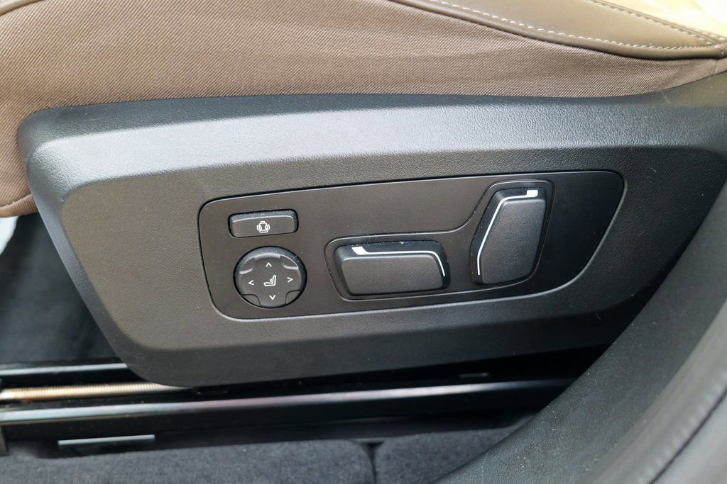 Used 2025 BMW X3 xDrive30i w/ M Sport Package image 22