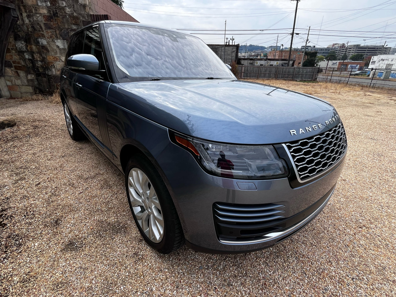 Used 2019 Land Rover Range Rover HSE image 12