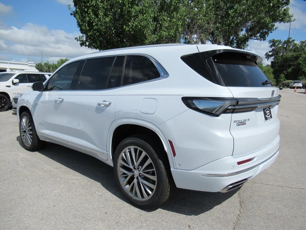 New 2026 Buick Enclave Avenir w/ Super Cruise Package FWD image 4