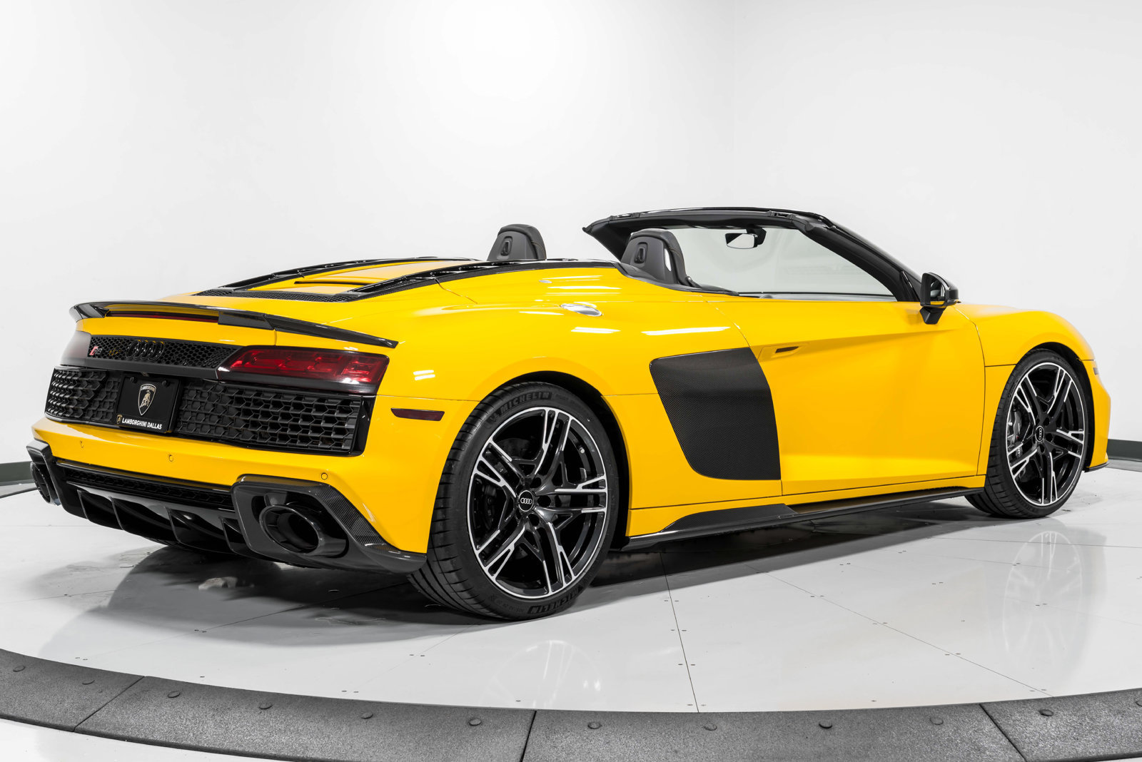 Used 2021 Audi R8 V10 performance AWD/4WD image 3