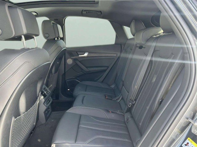 Certified 2025 Audi Q5 2.0T Premium Plus w/ Premium Plus Package image 23