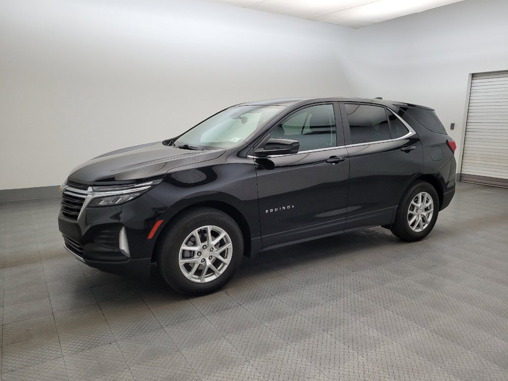 Used 2024 Chevrolet Equinox LT FWD image 2