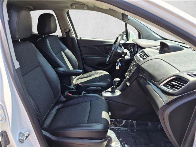 Used 2015 Buick Encore FWD image 20