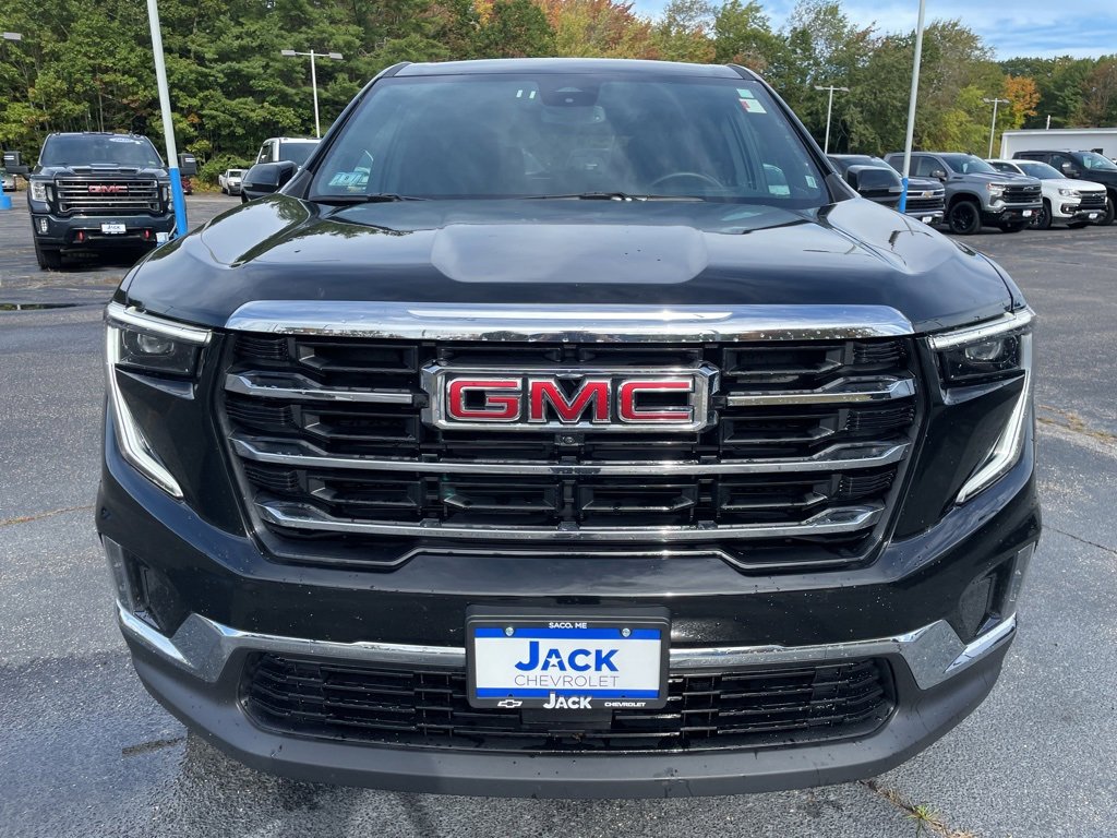 Used 2024 GMC Acadia Elevation image 2