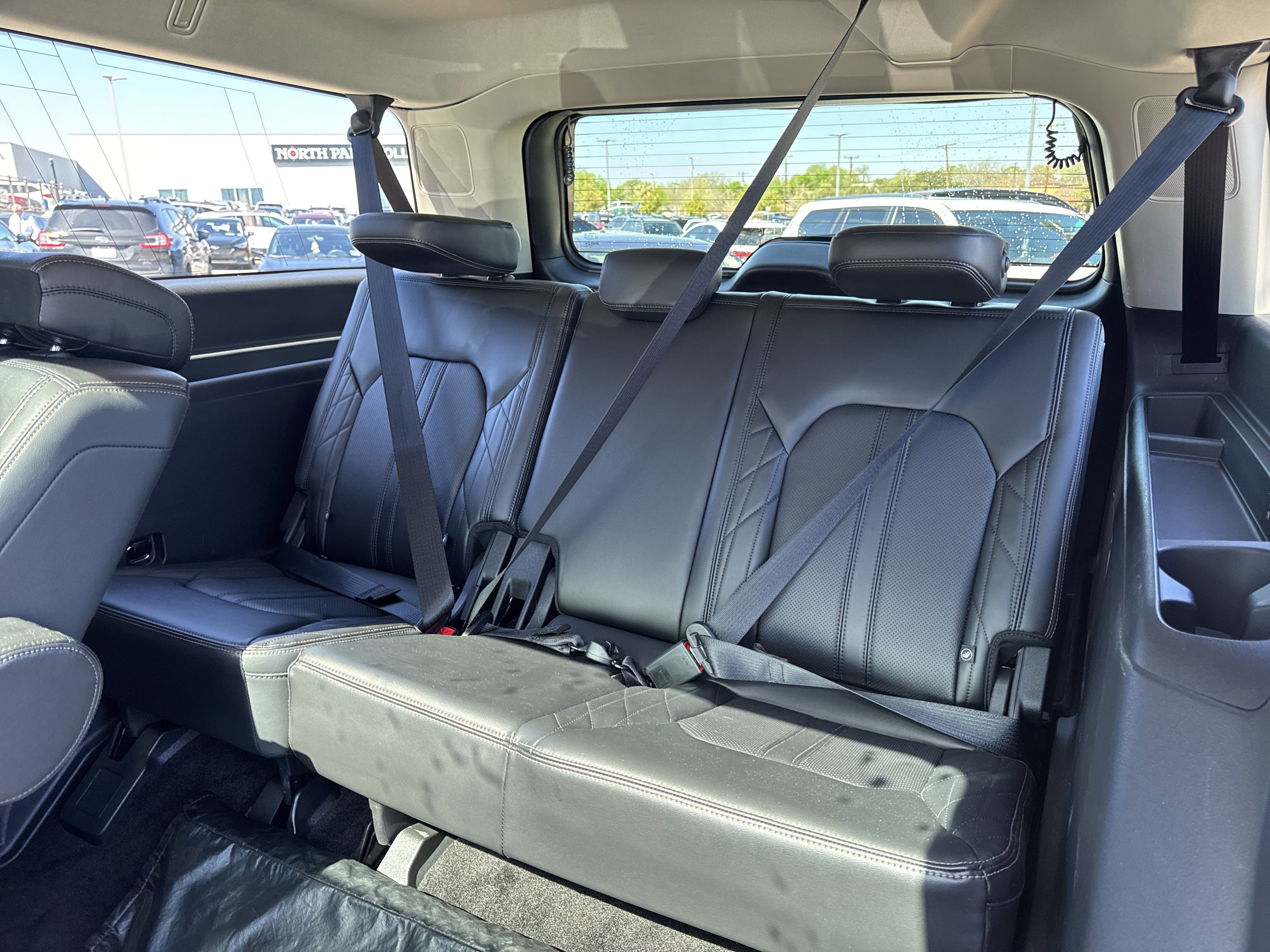 Used 2018 Ford Expedition Max Platinum image 28