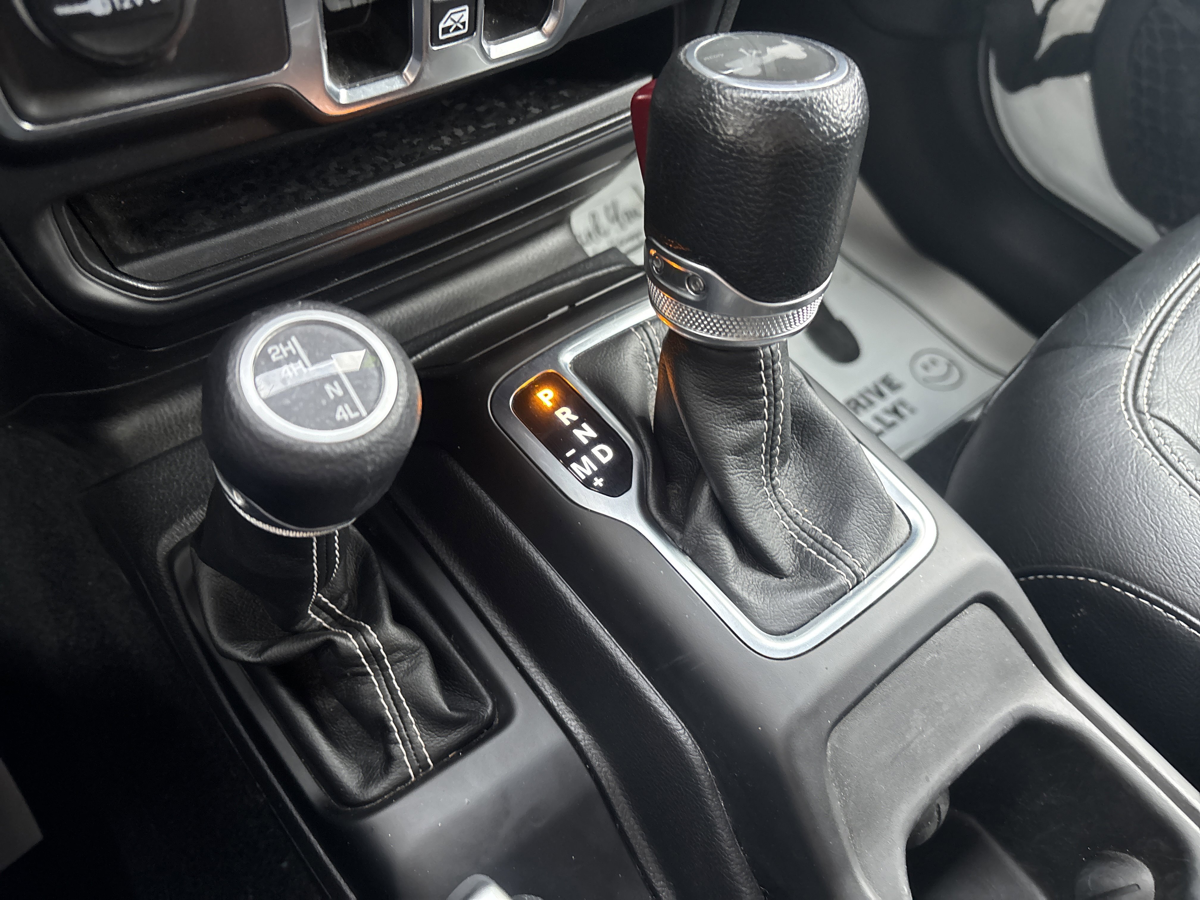 Used 2023 Jeep Wrangler Sahara w/ Cold Weather Group image 23