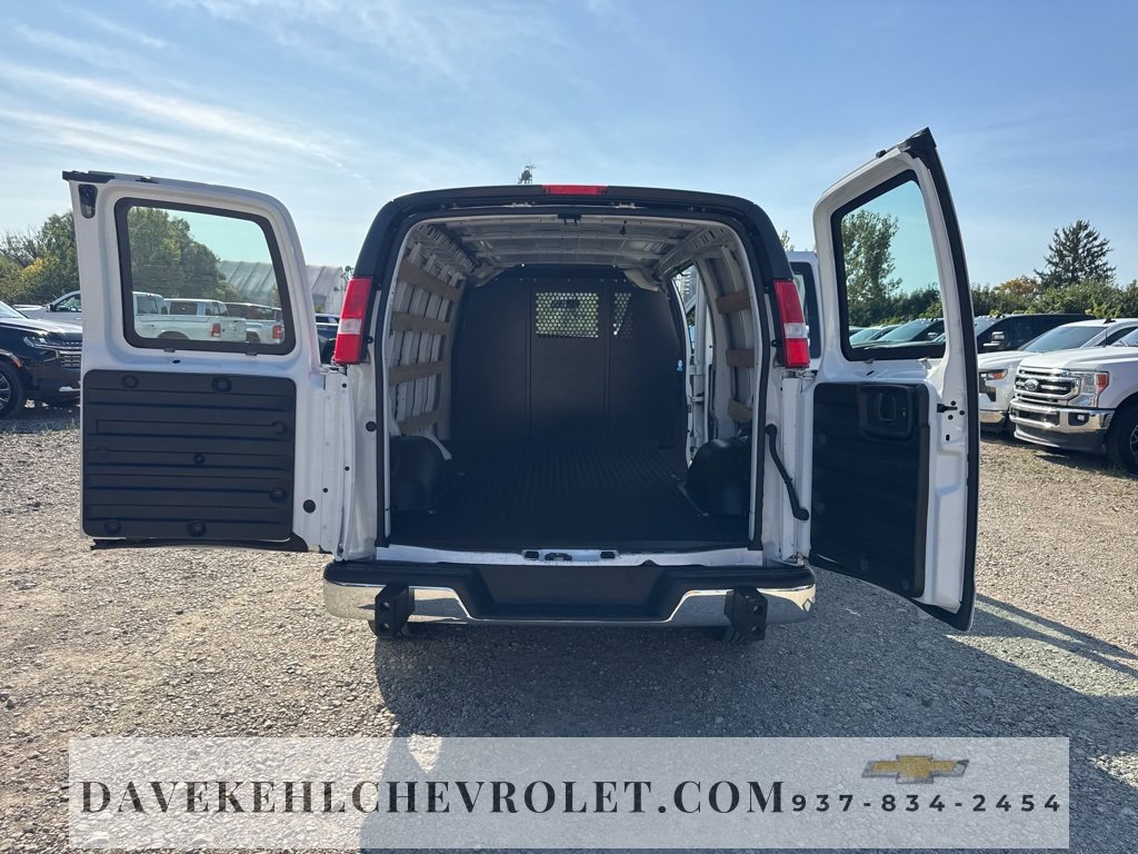 Certified 2023 GMC Savana 2500 w/ Driver Convenience Package image 26