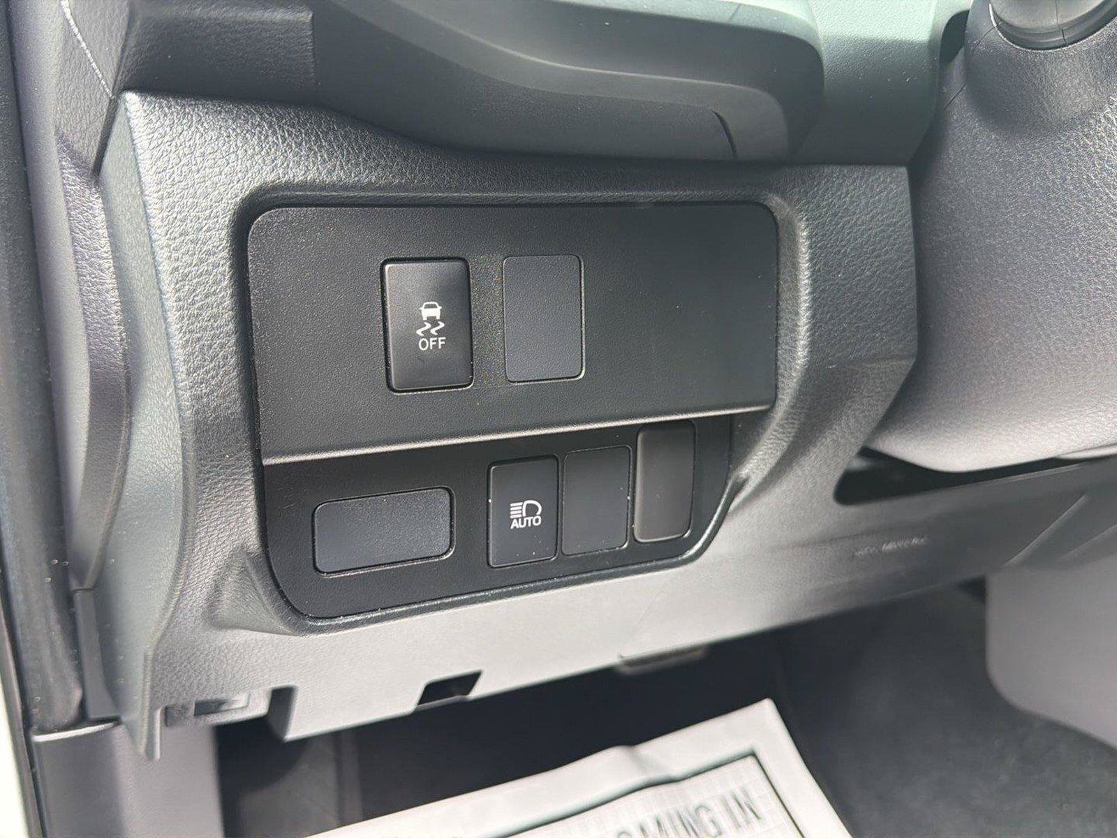 Used 2022 Toyota Tacoma SR w/ SX Package RWD image 13