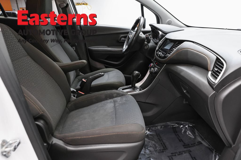 Used 2020 Chevrolet Trax LS w/ Tint and Cruise Package AWD/4WD image 24