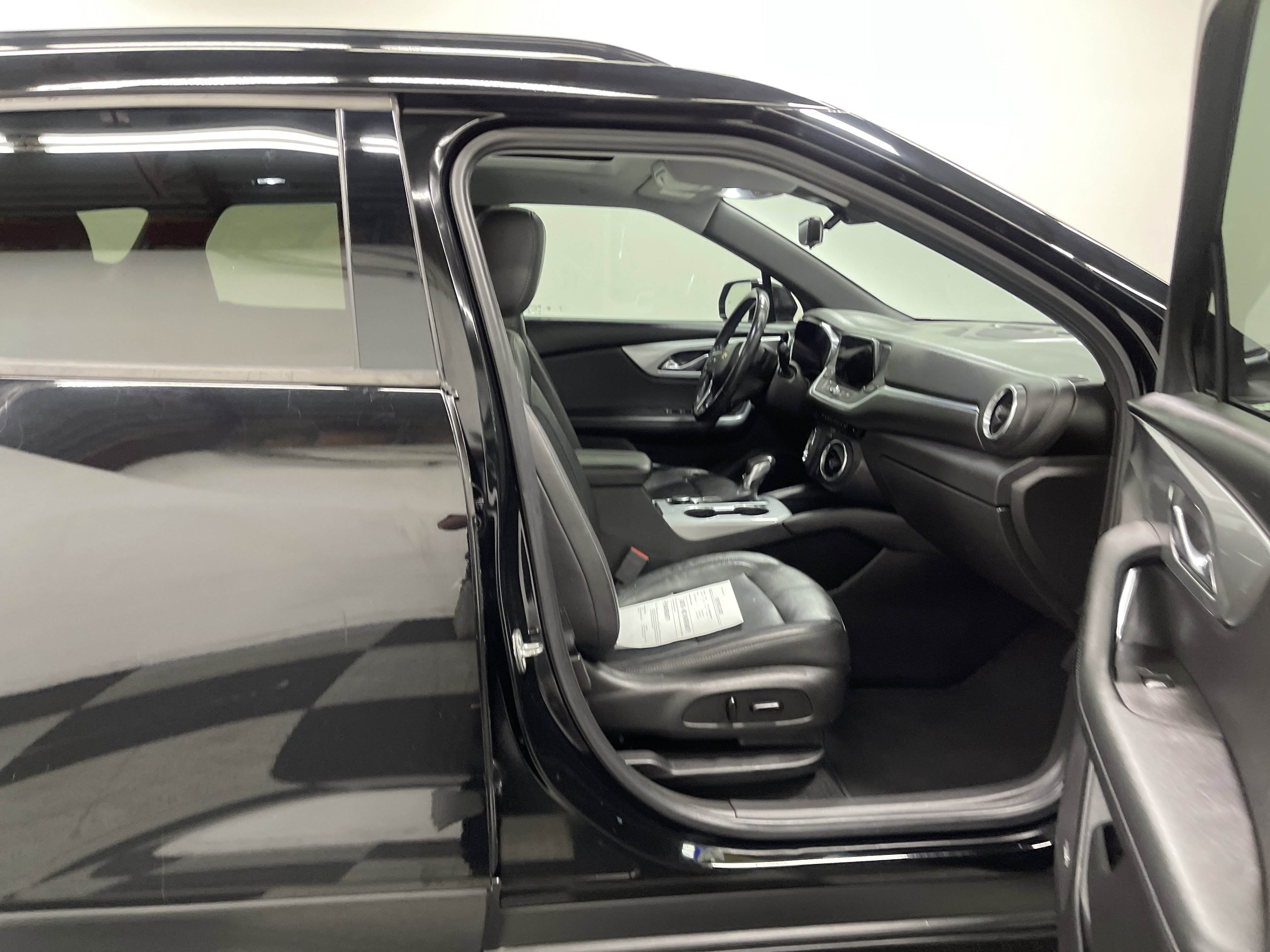 Used 2020 Chevrolet Blazer LT w/ Redline Edition image 26