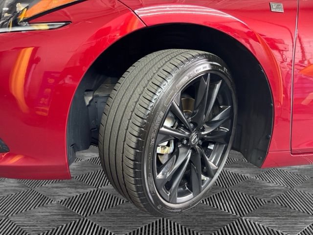 Used 2025 Lexus ES 300h F Sport w/ Accessory Package (Z1) FWD image 29