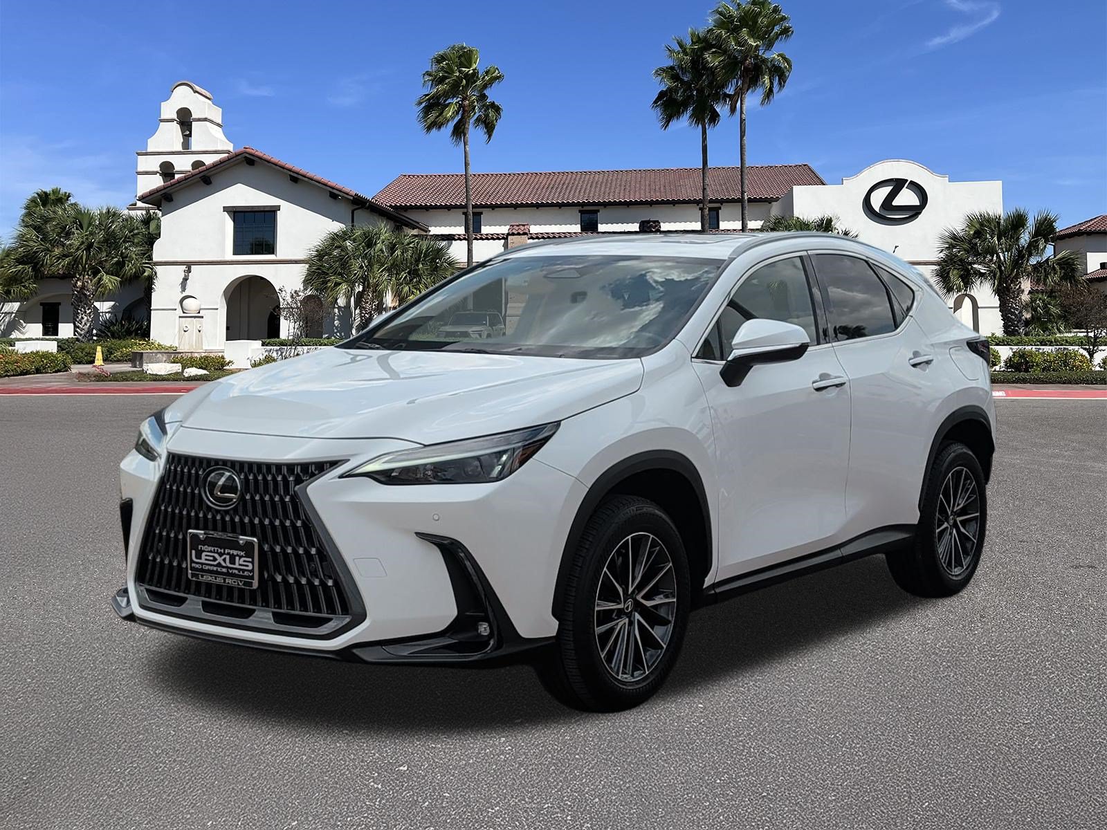 Certified 2026 Lexus NX 350 AWD w/ Accessory Package (Z1) image 5