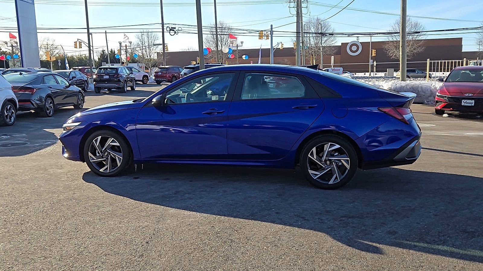 Used 2025 Hyundai Elantra Sport image 6