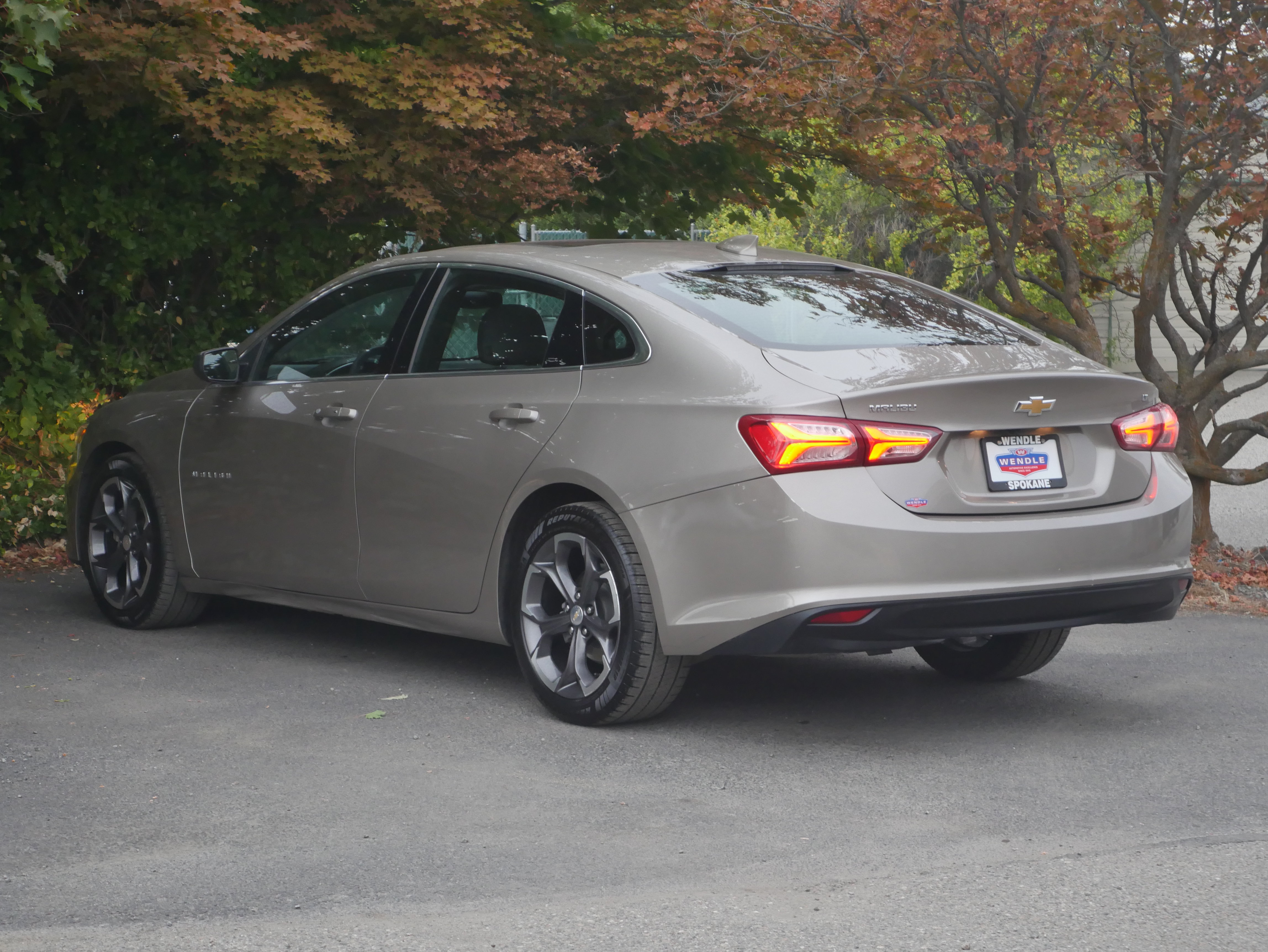 Used 2022 Chevrolet Malibu LT FWD image 18