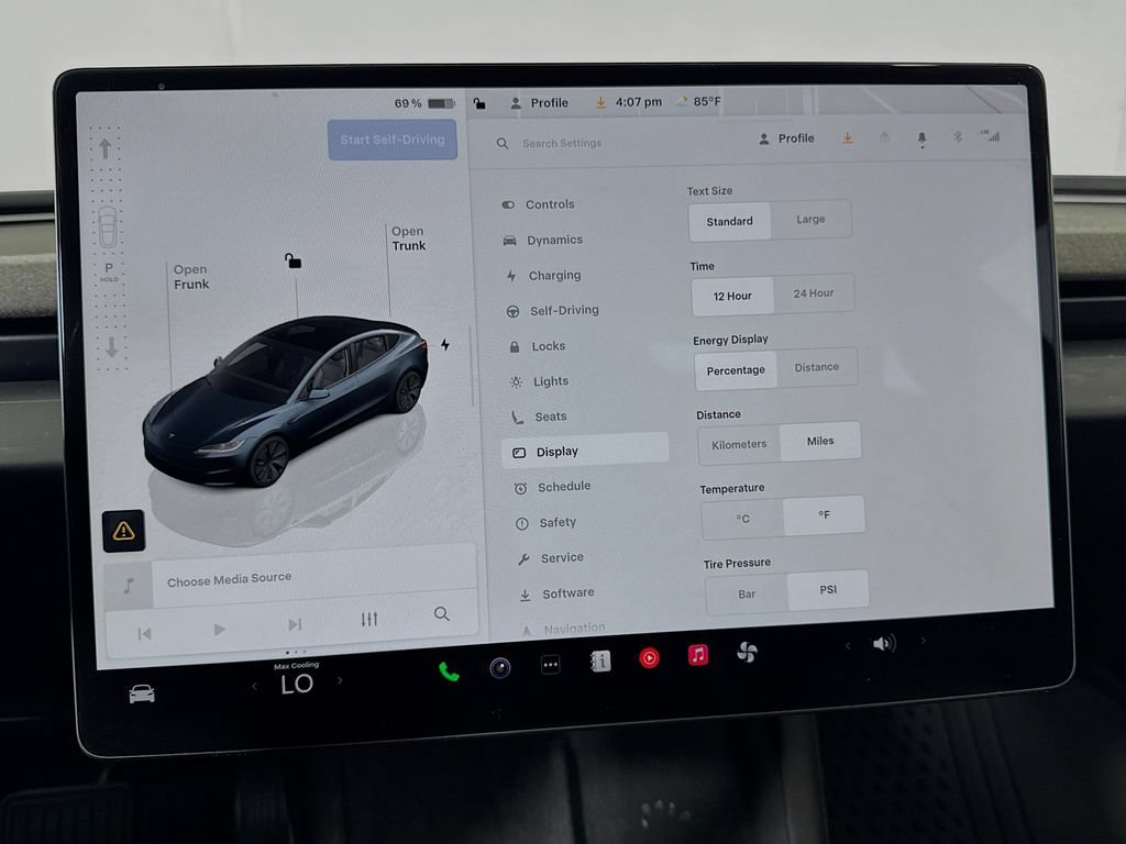 Used 2024 Tesla Model 3 Standard Range RWD image 32