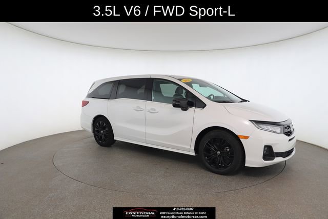 Used 2025 Honda Odyssey Sport-L image 26