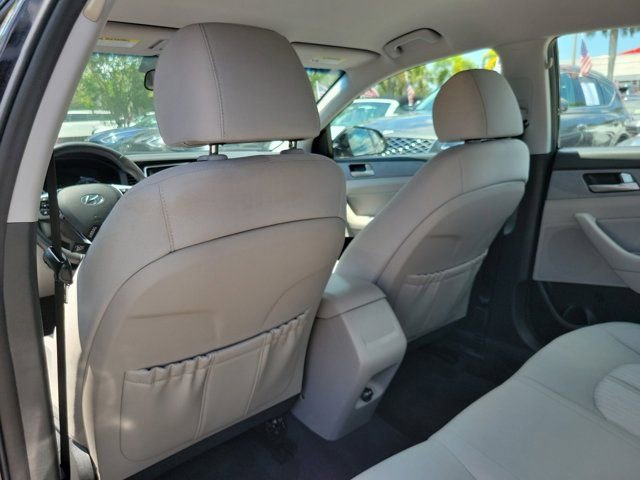 Used 2019 Hyundai Sonata SE FWD image 10