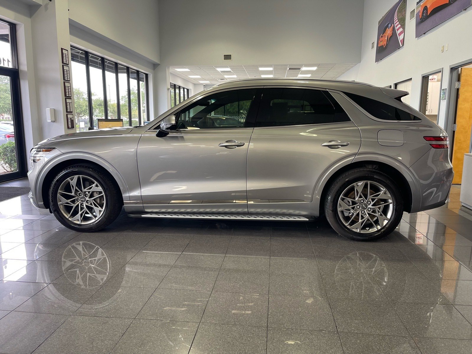 Used 2025 Genesis GV70 2.5T w/ Advanced Package AWD/4WD image 2