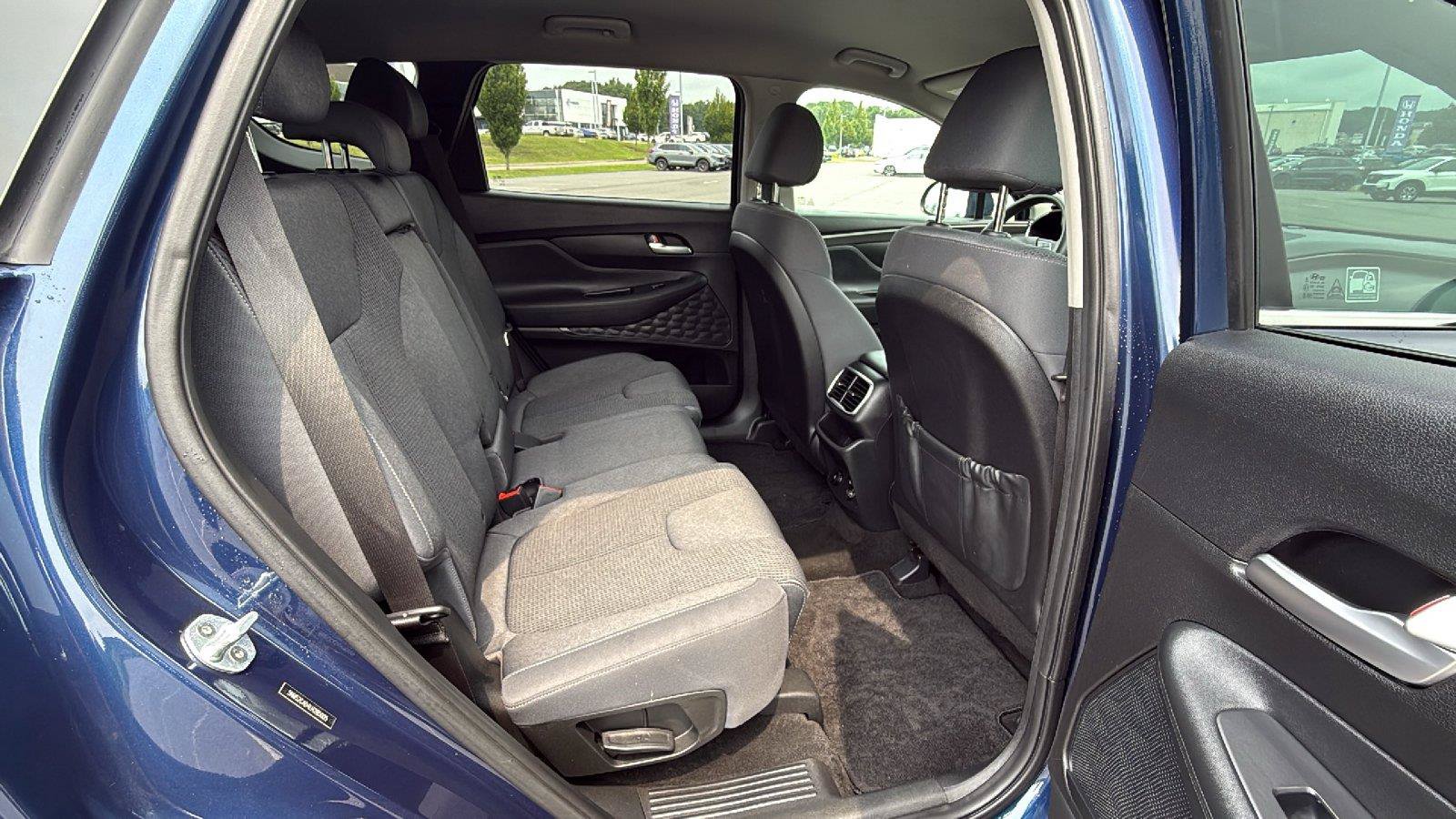 Used 2020 Hyundai Santa Fe SE AWD/4WD image 19