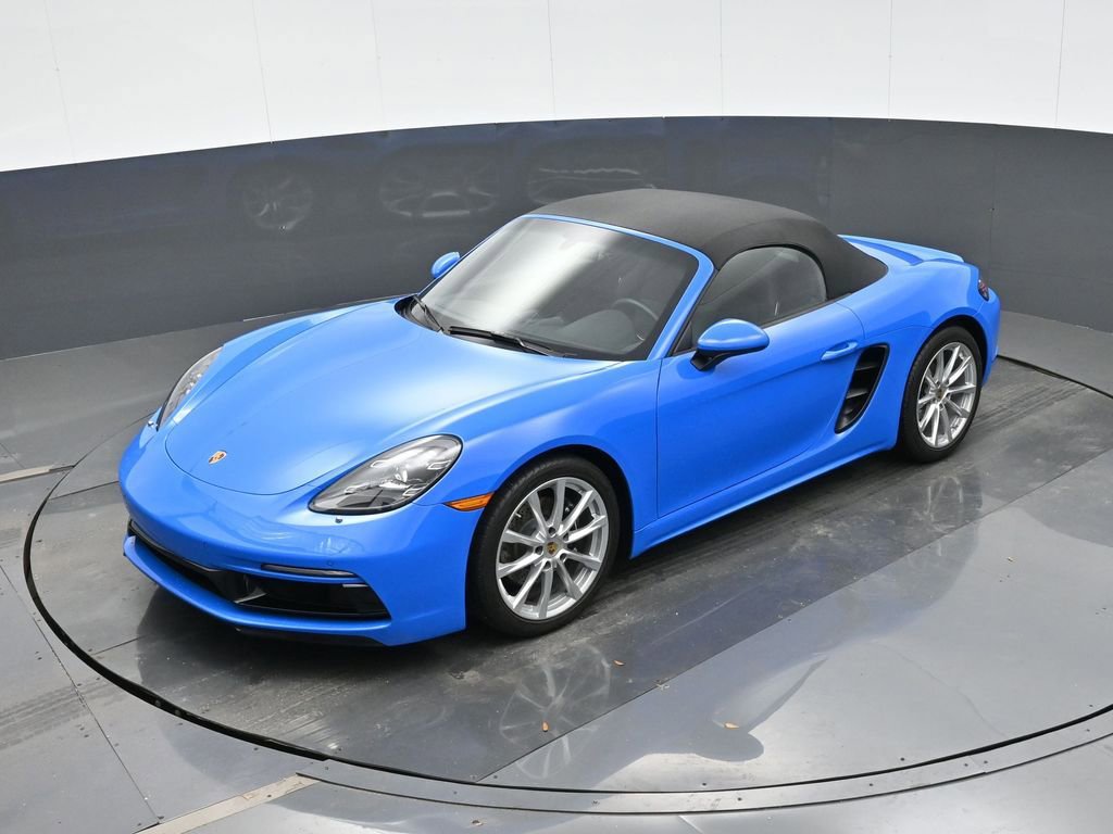 Certified 2025 Porsche 718 Boxster RWD image 26
