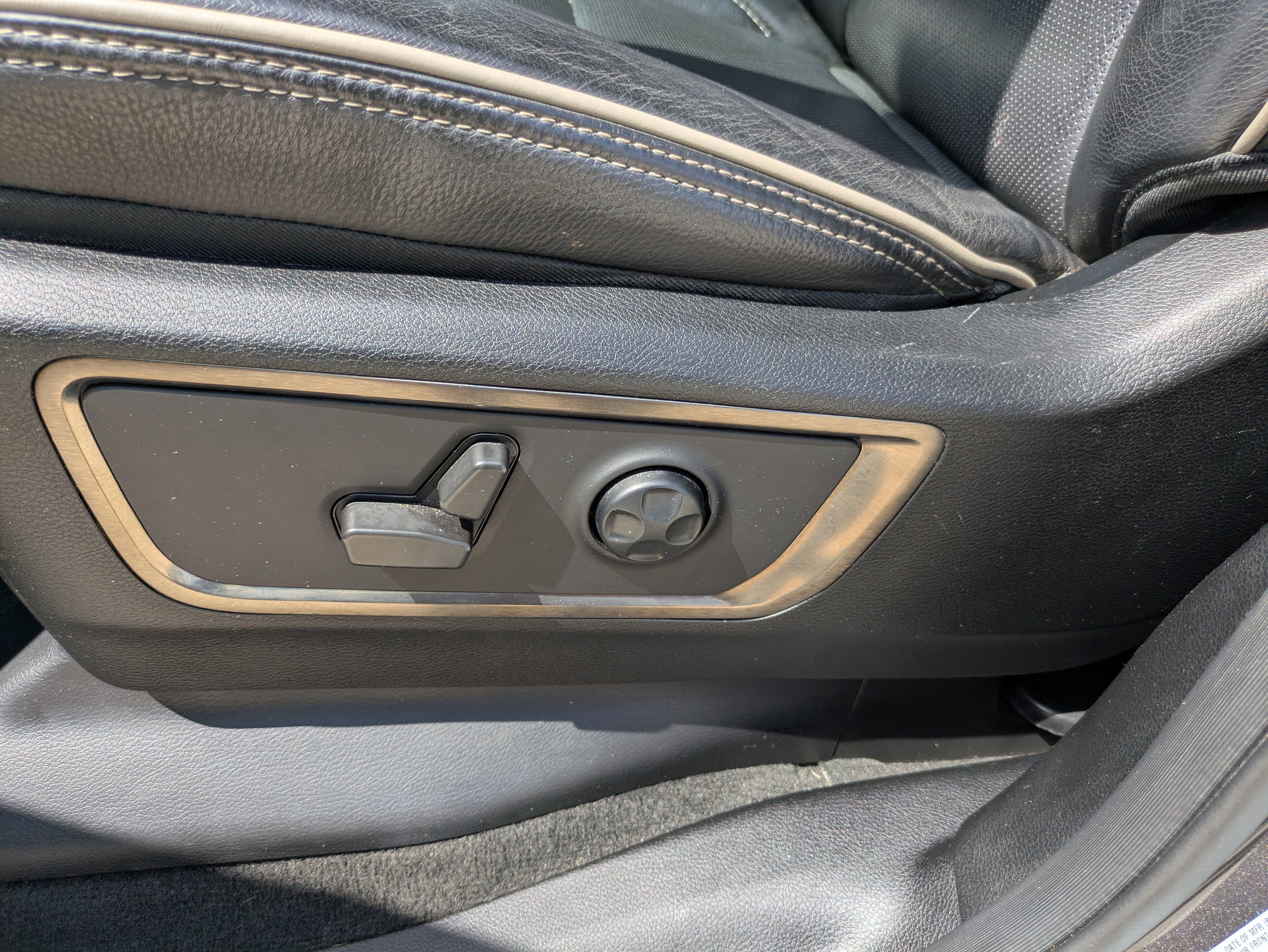 Used 2021 RAM 1500 Limited w/ Bed Utility Group AWD/4WD image 9