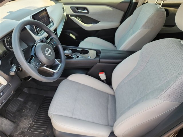 Used 2023 Nissan Rogue SV image 9