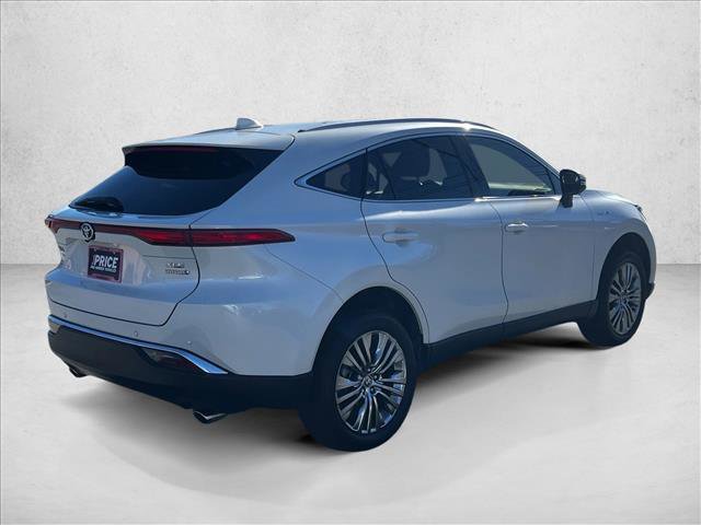 Certified 2021 Toyota Venza XLE w/ Carpet Mat Package (TMS) image 5