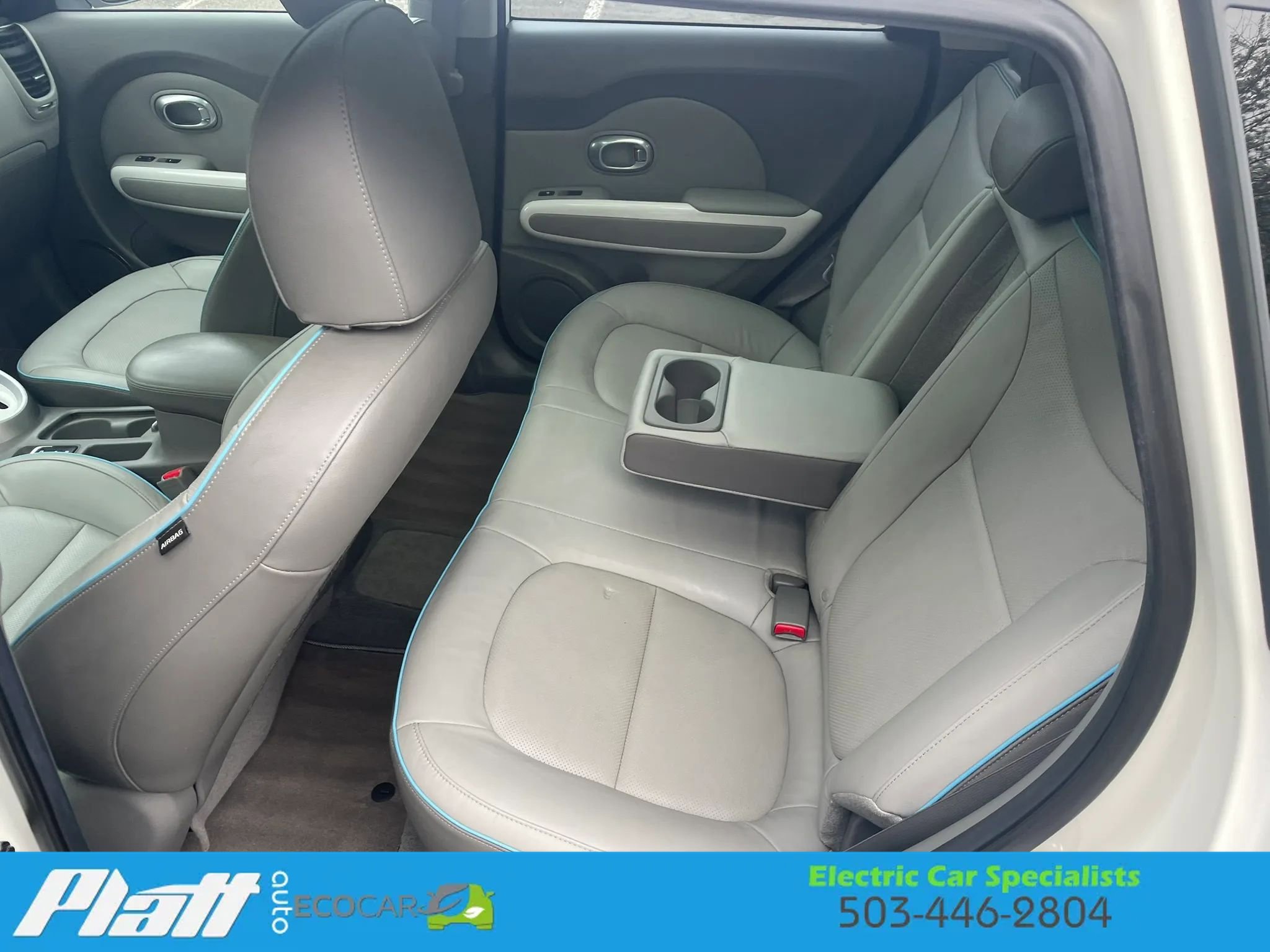 Used 2017 Kia Soul EV + w/ Sun & Fun Package image 39