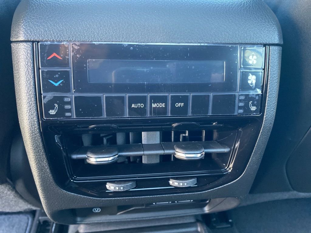 New 2025 Jeep Grand Cherokee L Limited w/ Black Appearance Package image 24