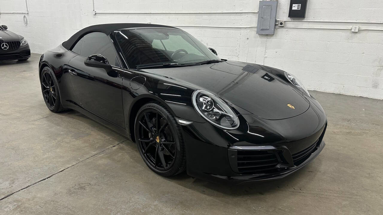 Used 2018 Porsche 911 Carrera image 3