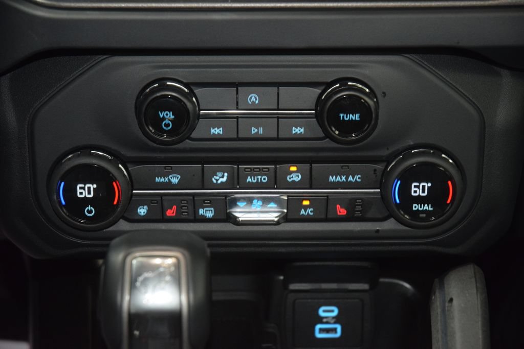 Used 2025 Ford Bronco Badlands AWD/4WD image 33