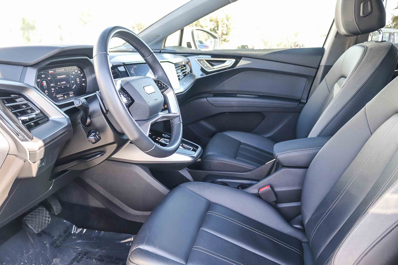 Used 2023 Audi Q4 e-tron Premium Plus RWD image 19