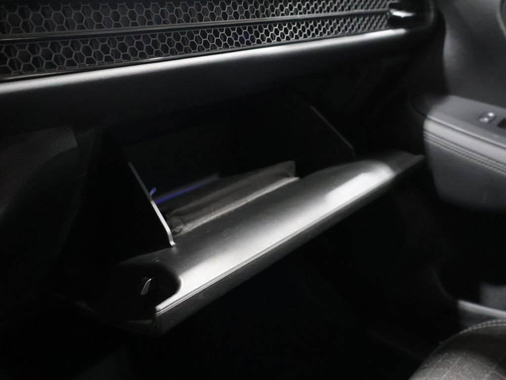 Used 2023 Honda HR-V LX image 30