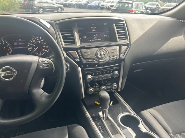Used 2017 Nissan Pathfinder S AWD/4WD image 14