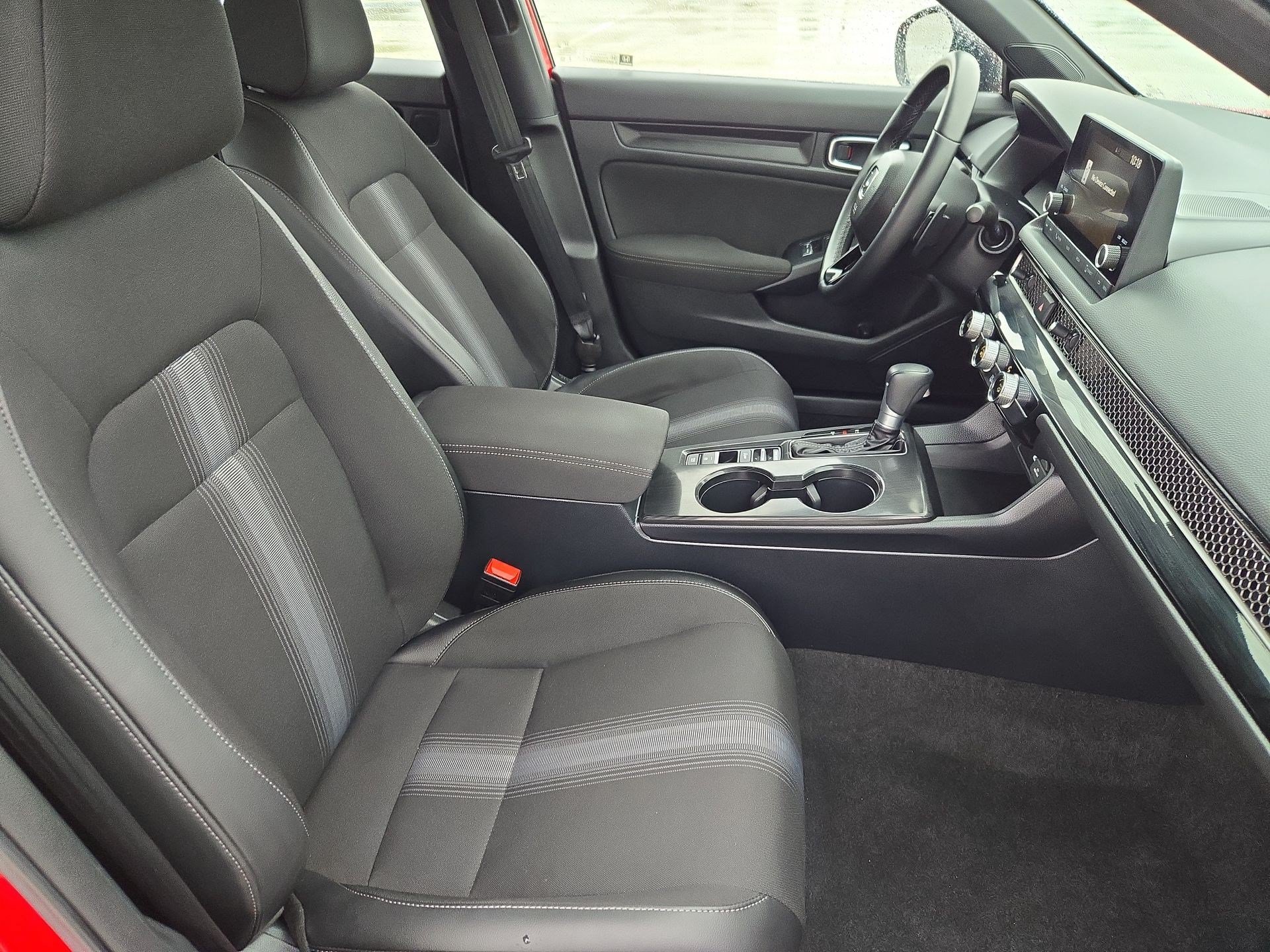 Certified 2025 Honda Civic Sport image 30