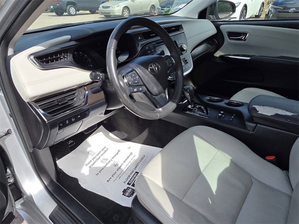 Certified 2018 Toyota Avalon XLE Premium image 25