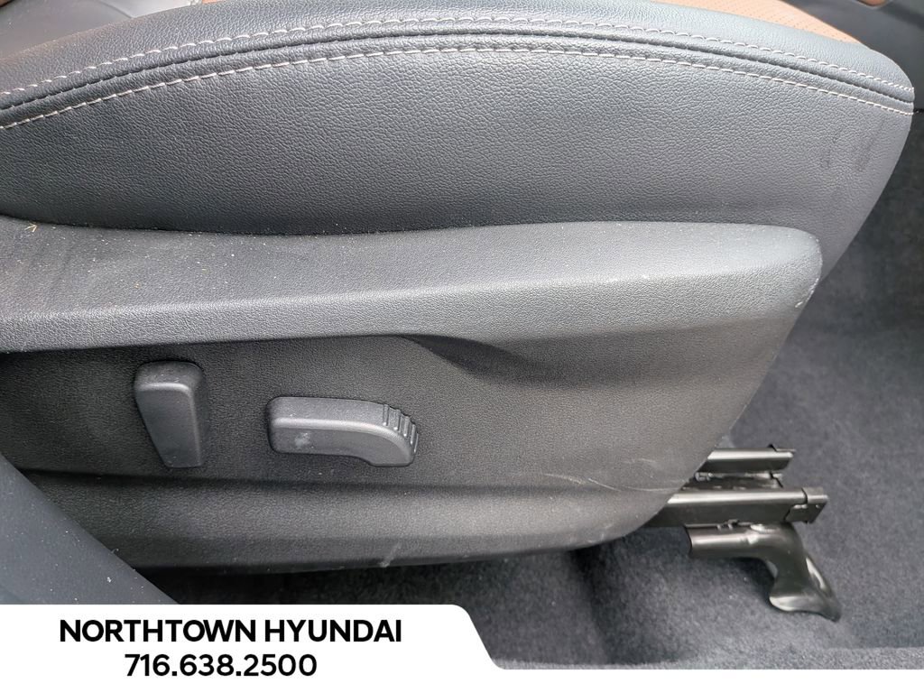 Used 2023 Subaru Forester Touring image 43