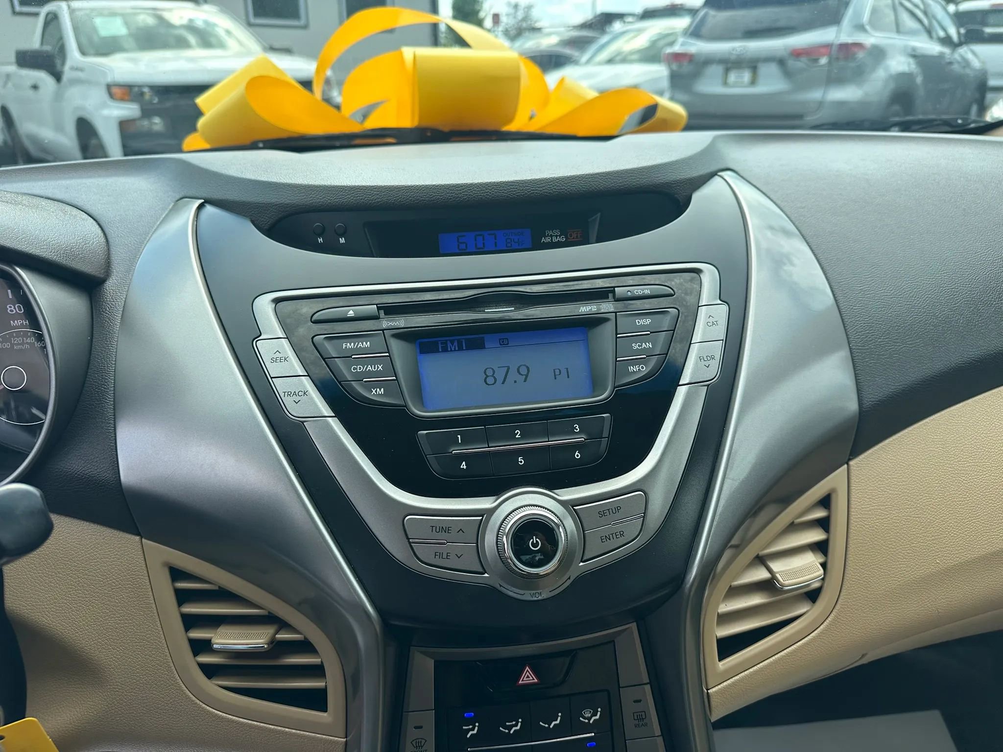 Used 2013 Hyundai Elantra GLS FWD image 24