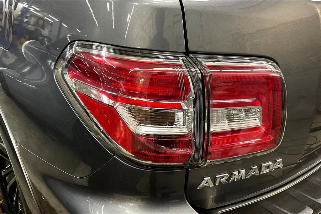 Used 2020 Nissan Armada Platinum w/ Captain's Chairs Package image 23