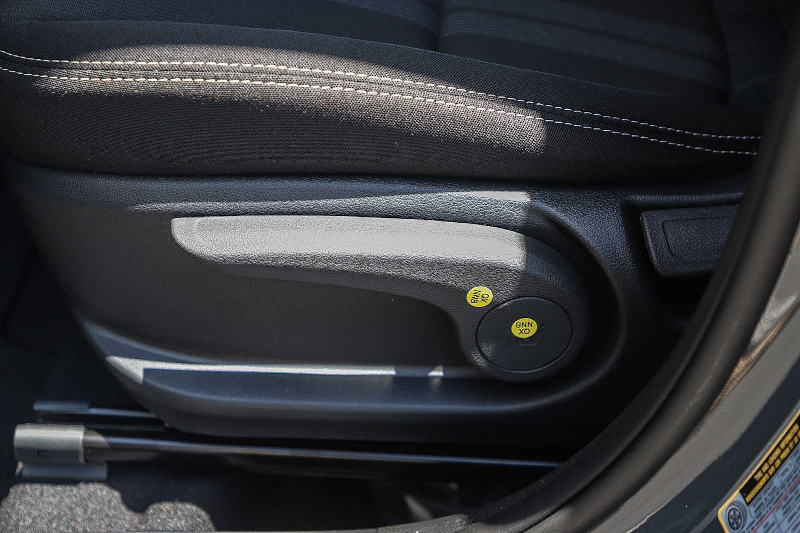 New 2026 Hyundai Venue SEL FWD image 25