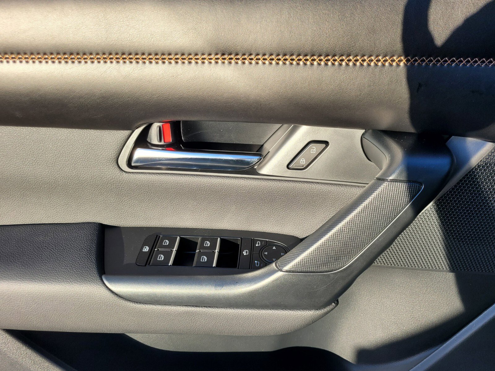 New 2025 MAZDA CX-50 2.5 Hybrid w/ Weather Package image 22